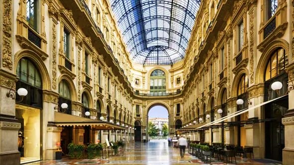 MILAN - LAKES REGION - VERONA